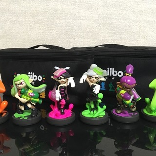 超美品♪スプラトゥーンamiibo☆限定色入り６体+公式ライセンス商品amiiboポーチ２個セット！！