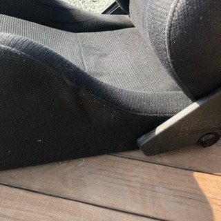 レカロシート バックロゴ付きの画像