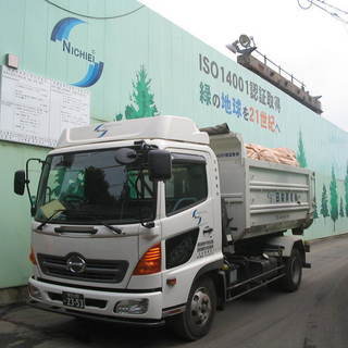 工場作業員募集の画像