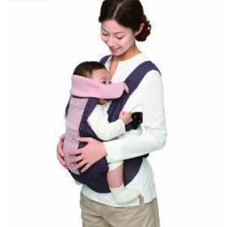 ニンナナンナ 抱っこひもの画像
