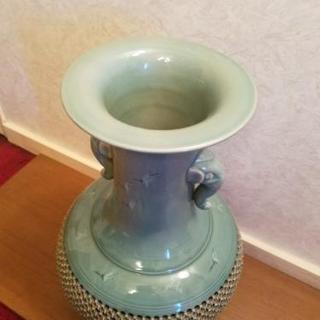 大きな壺62cmの画像