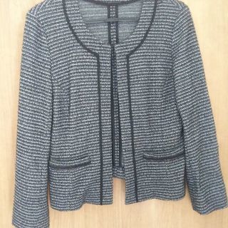 値下げしました!【美品】ジャケット　ノーカラー