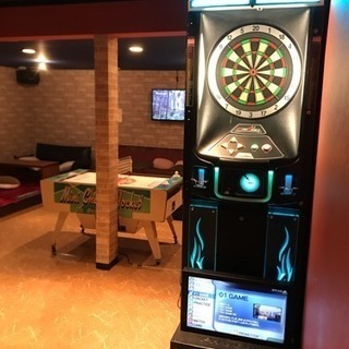 新感覚、いろんなゲームで遊べるBARでの画像