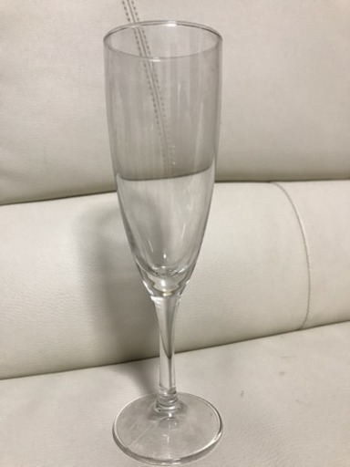 シャーンパーン、ワイングラス