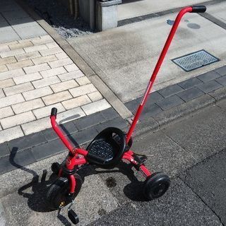 三輪車☆保護者が後ろからコントロールできます☆