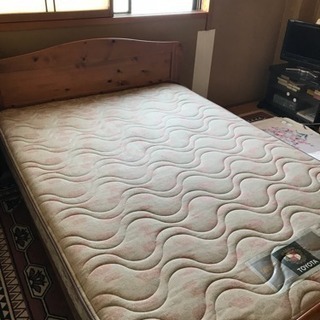 セミダブルベットの画像