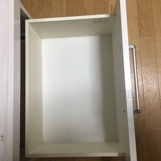 【交渉中です】[ニトリ]食器棚 「4/9迄に引き取りに来ていただける方限定」の画像