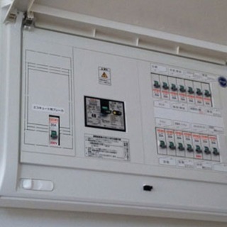 【報酬45,000円】自宅の分電盤を30Aから60Aに修理してください。【主任電気工事士の資格必須】の画像