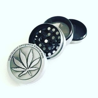 ハーブ グラインダー