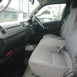 総額74万円で乗れる激安200系ハイエースバン！早い者勝ち！の画像