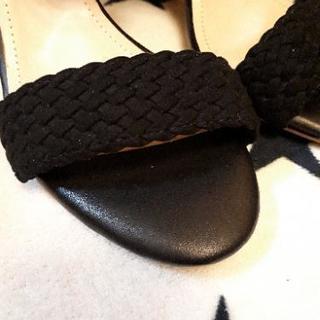 値下げ☆【新品】素敵なウェッジソールのサンダル☆Lサイズ(EE)☆ブラックの画像