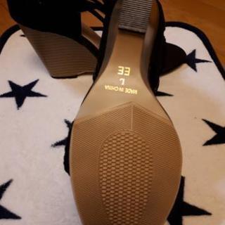 値下げ☆【新品】素敵なウェッジソールのサンダル☆Lサイズ(EE)☆ブラックの画像