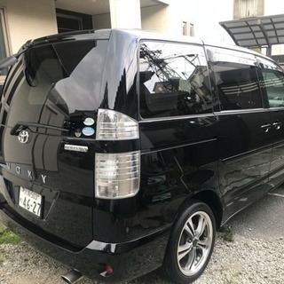 10万円！ヴォクシー トランスX 4WD 車検30年10月26日の画像