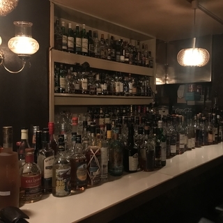 【バーテンダー】オーストラリアのお酒にこだわったバーでのお仕事【時給1000円〜】の画像