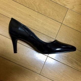 【美品】エナメル パンプスの画像