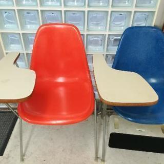 美容院の器具(椅子等)の画像