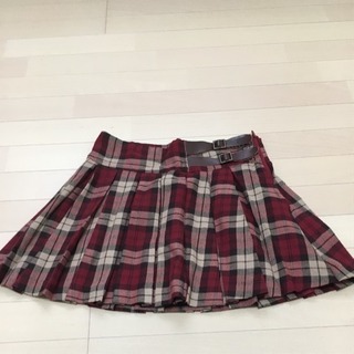 チェックスカート