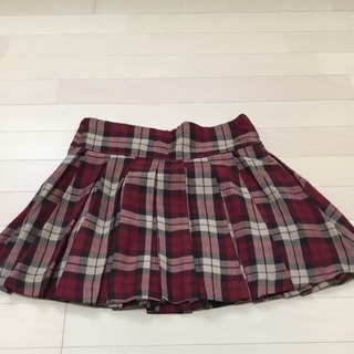 チェックスカートの画像