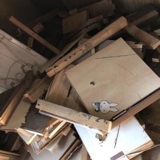 木材あげます、バーベキュー、焚き火に最適の画像