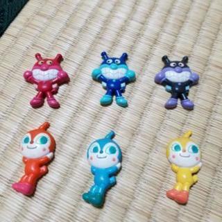 アンパンマンくっつくんです　ドキンちゃんとばいきんまん