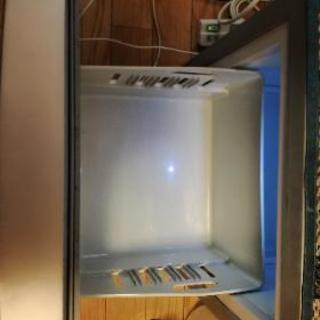 ミニ冷蔵庫の画像