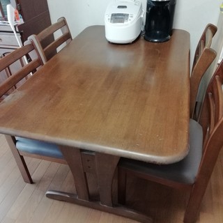 ダイニングセット（4人掛け）譲りますの画像