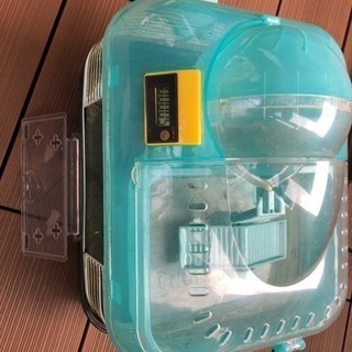 ハムスターの家の画像