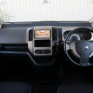 どなたでもクルマがローンで買えます！くるまのミツクニ東京足立店祝２周年！！　「Ｗ紹介キャンペーン」「下取りキャンペーン」実施中♪♪　【セレナ】の画像