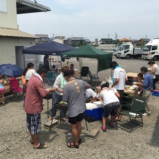 月給30万円以上可能！愛知県小牧市　4ｔトラックドライバーの画像