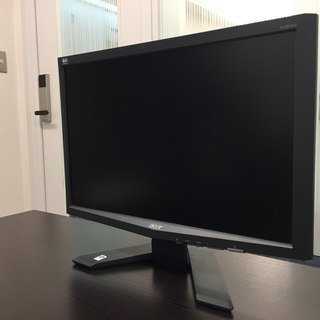 【引取限定】acer 19インチ ワイド液晶ディスプレー ブラック X193WBDの画像