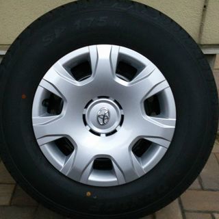 ハイエース★純正ホイール、タイヤ★新車外し