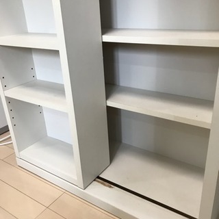 本棚（スライドシェルフ）の画像