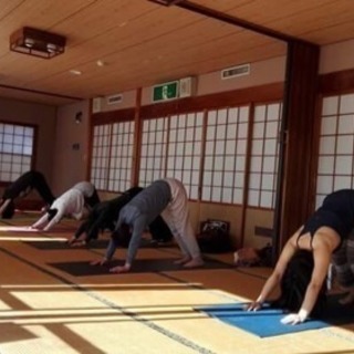 出張ヨガレッスン承ります