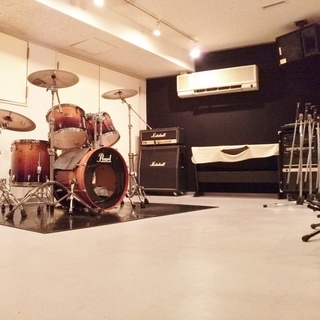 JR川崎駅より徒歩5分、スタジオ運営スタッフの募集♪の画像