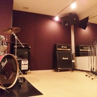 JR川崎駅より徒歩5分、スタジオ運営スタッフの募集♪の画像