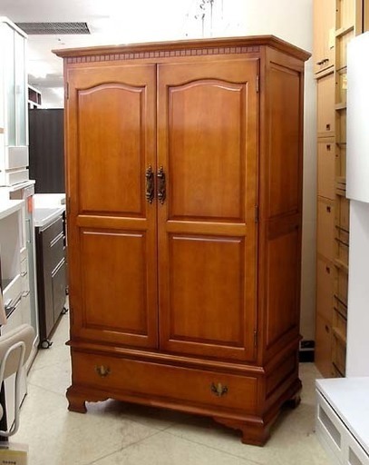 横浜ダニエル ワードローブ 洋タンス 西宮の沢