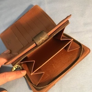 モノグラム 財布