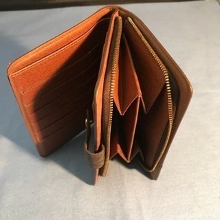 モノグラム 財布