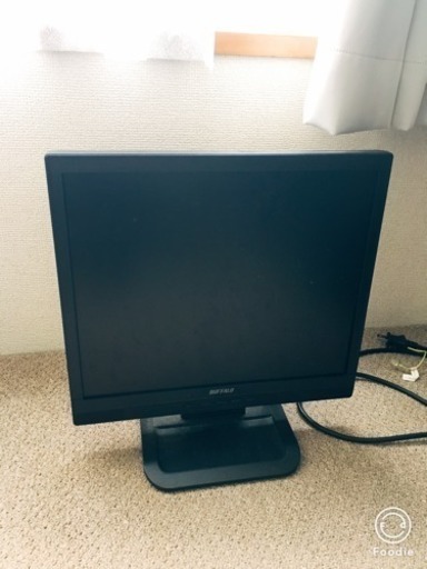 至急！BUFFALO製の液晶カラーディスプレイ！