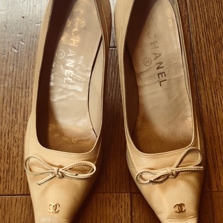希望価格どうぞ♡CHANEL♡　ココマーク入り　レザーパンプス　...