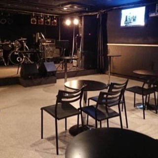 ライブハウスでカラオケイベント！参加メンバー募集中