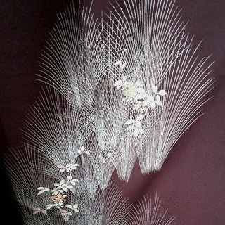 正絹 付け下げ 小豆色 草花刺繍 袷の画像