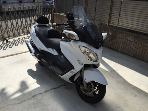 スズキ SKYWAVE650LX