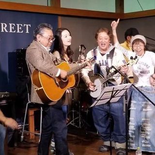 アコギプレイヤーさん募集(*´∀`)♪バイオリンも！