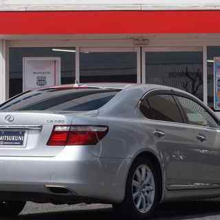 どなたでもクルマがローンで買えます！　　くるまのミツクニ東京足立店祝２周年！！　「Ｗ紹介キャンペーン」「下取りキャンペーン」実施中♪♪　【ＬＳ４６０　目玉車両！】の画像