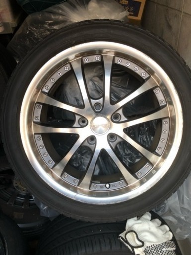 225/45/18 18インチ 4本値下げ中