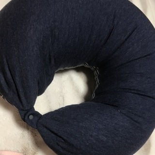 　ほぼ新品　抱き枕 授乳枕の画像