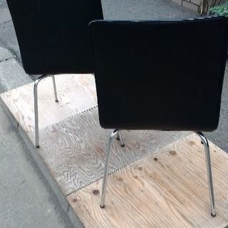 椅子２脚セットの画像