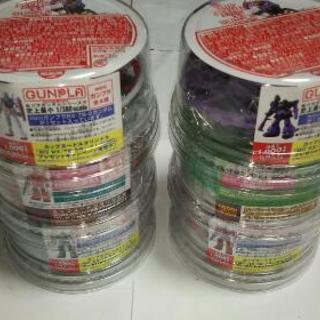 カップヌードル、ガンダム、プラモデル6個セットの画像