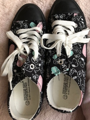 LLスヌーピースニーカー美品